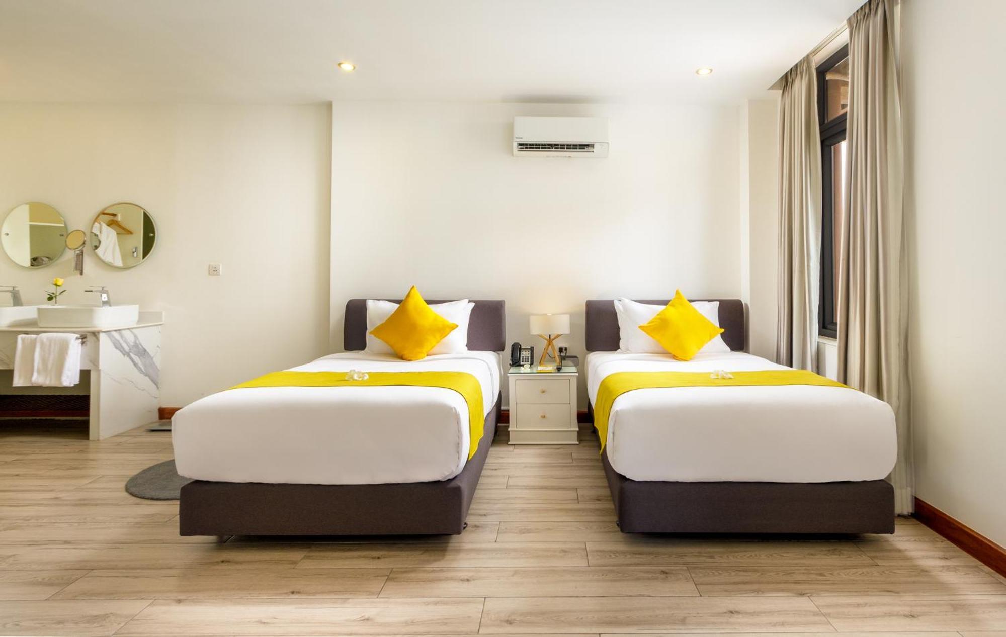 Jaya Suites Hotel Phnom Penh Bagian luar foto