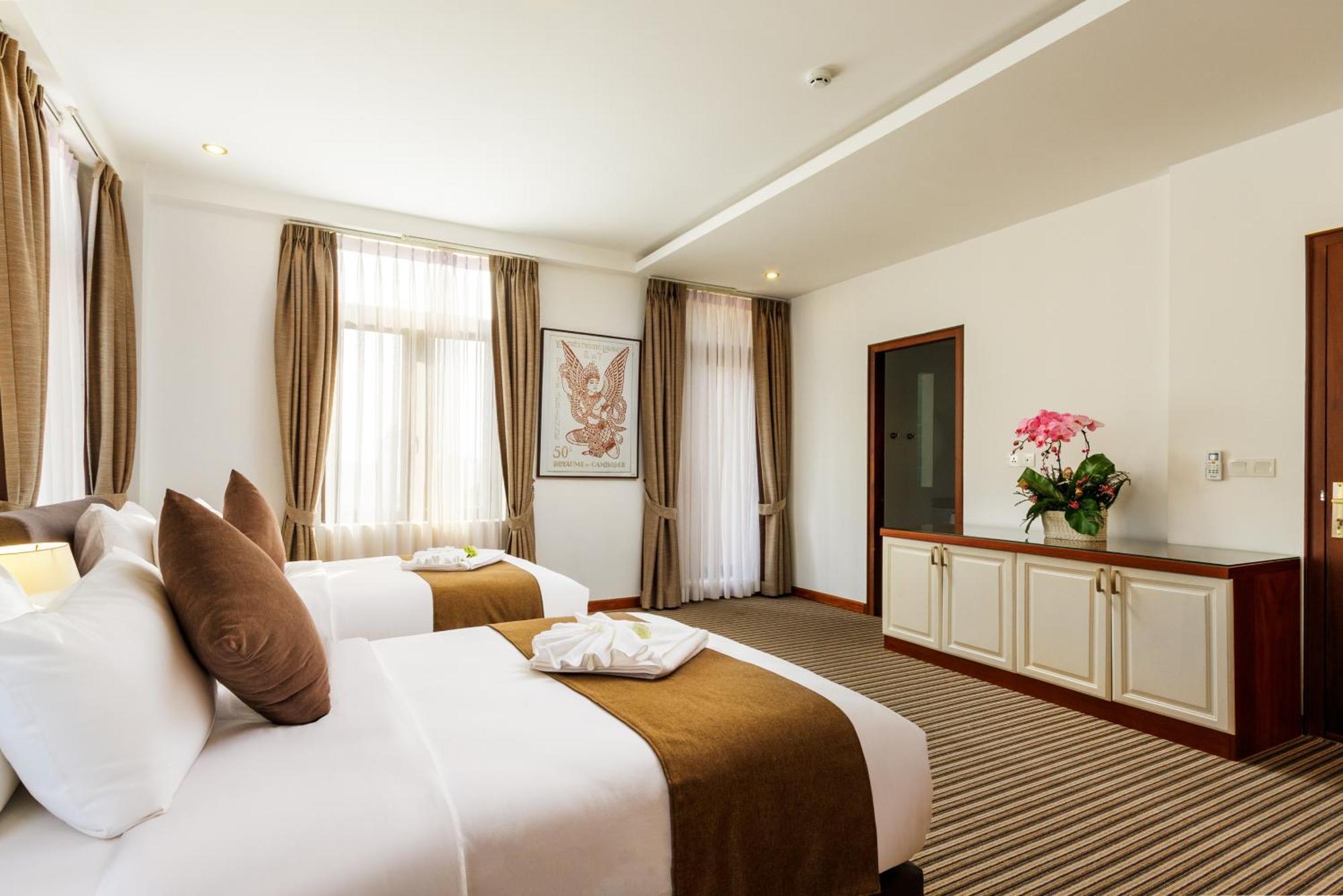 Jaya Suites Hotel Phnom Penh Bagian luar foto
