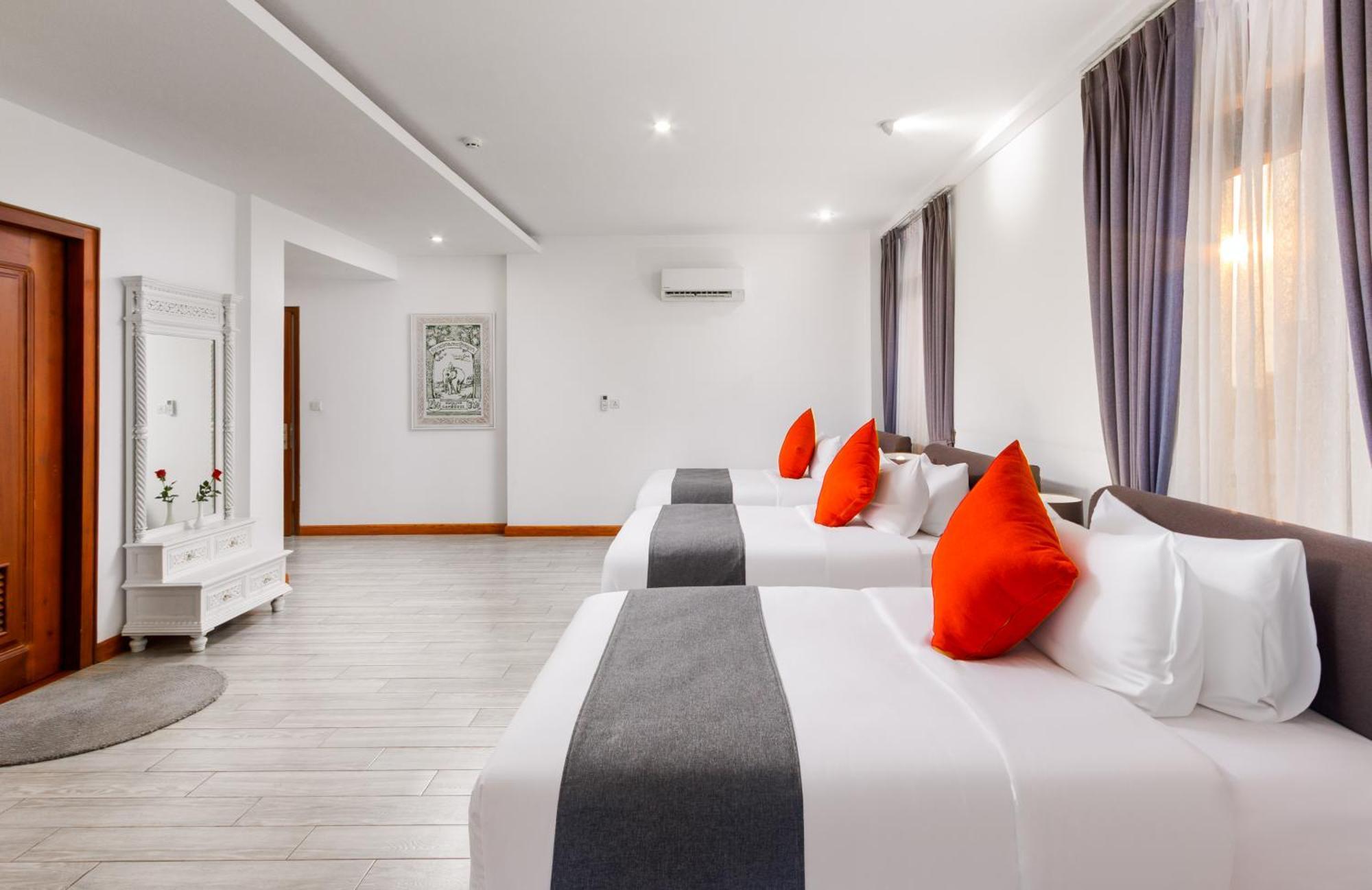 Jaya Suites Hotel Phnom Penh Bagian luar foto