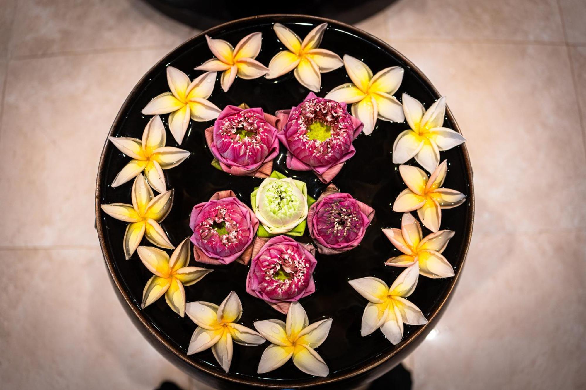 Jaya Suites Hotel Phnom Penh Bagian luar foto