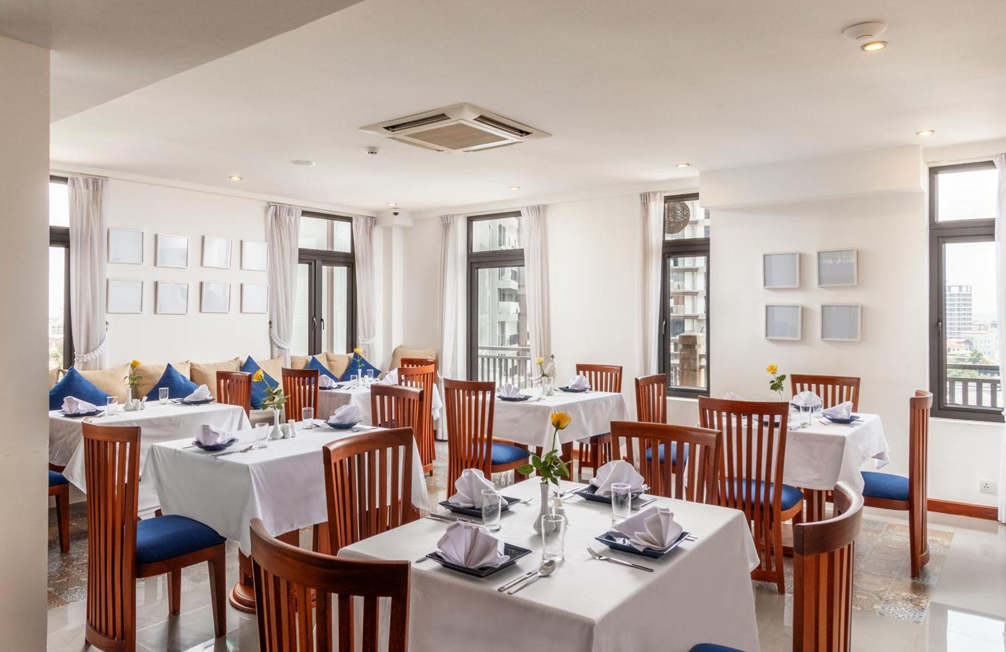 Jaya Suites Hotel Phnom Penh Bagian luar foto