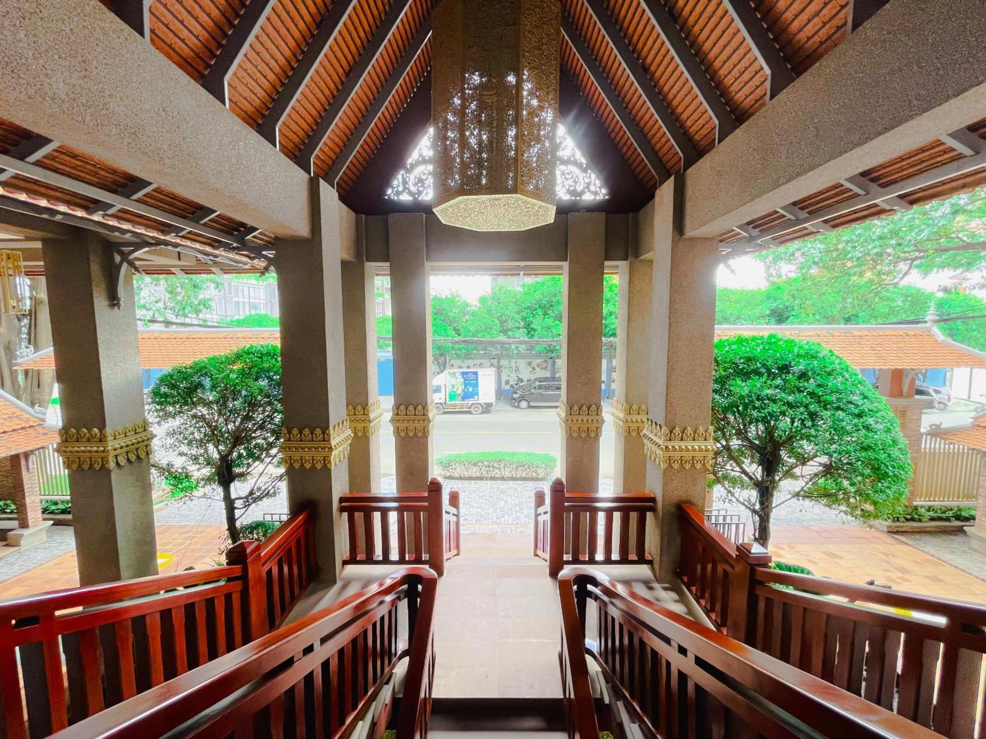 Jaya Suites Hotel Phnom Penh Bagian luar foto